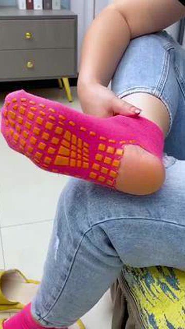 冬天穿三雙襪子腳還冷