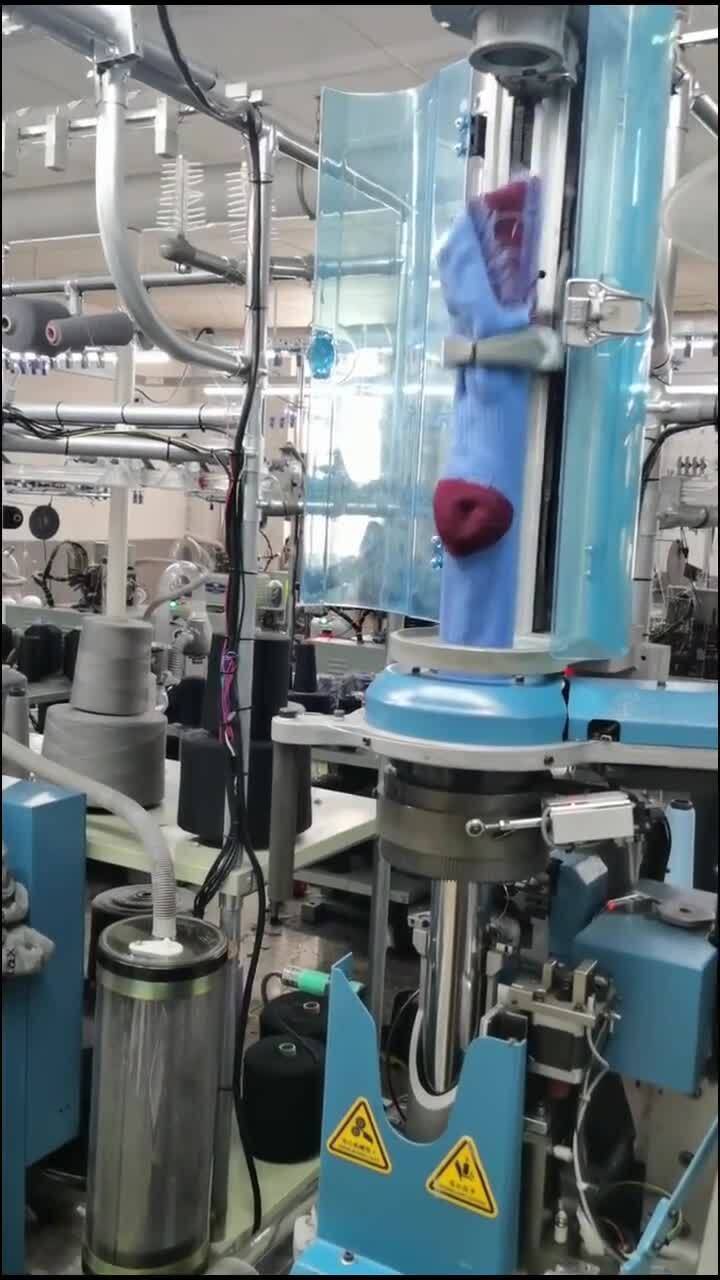 服裝廠老板真有才,設(shè)計(jì)了這樣一款襪子,你看出神奇之處在哪了嗎